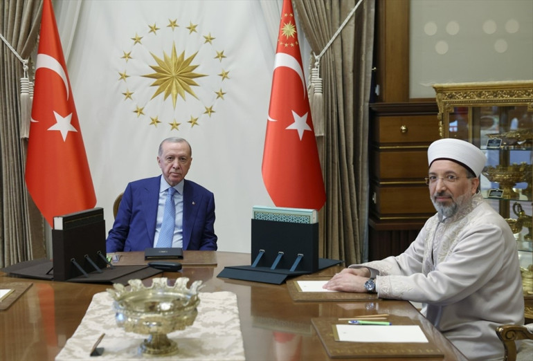 Cumhurbaşkanı Erdoğandan kurban bağışı