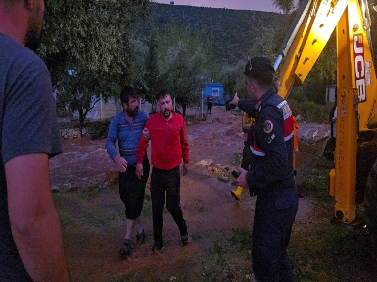  2 kişiden biri hayatını kaybetti