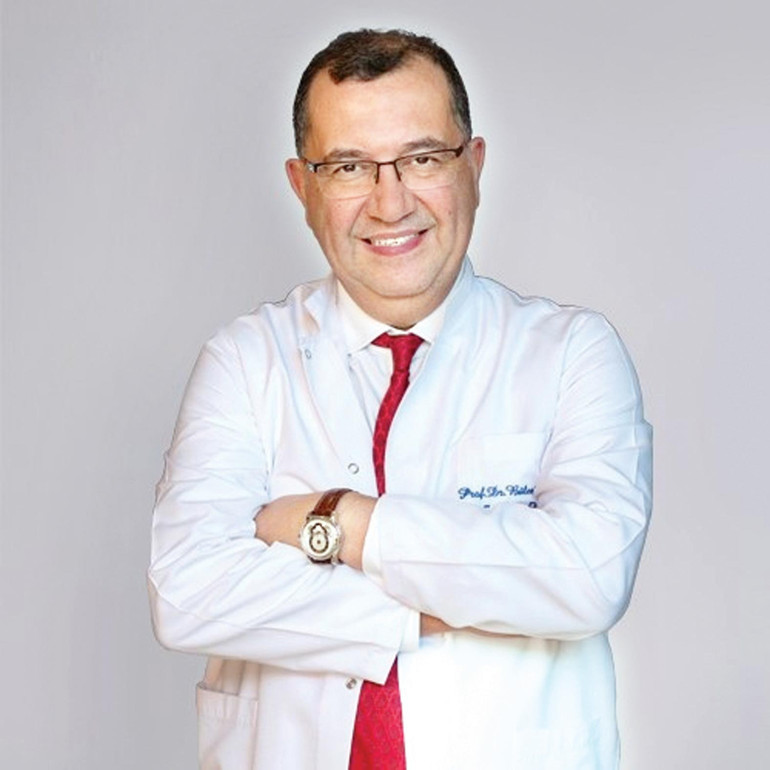 Babalara ‘alkış’ kadınlara ‘acaba’... 50 yaşından sonra annelik mümkün mü