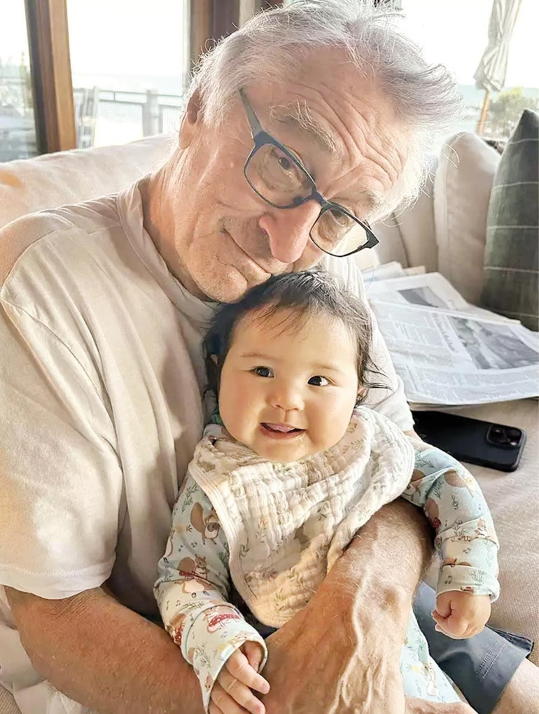 Babalara ‘alkış’ kadınlara ‘acaba’... 50 yaşından sonra annelik mümkün mü