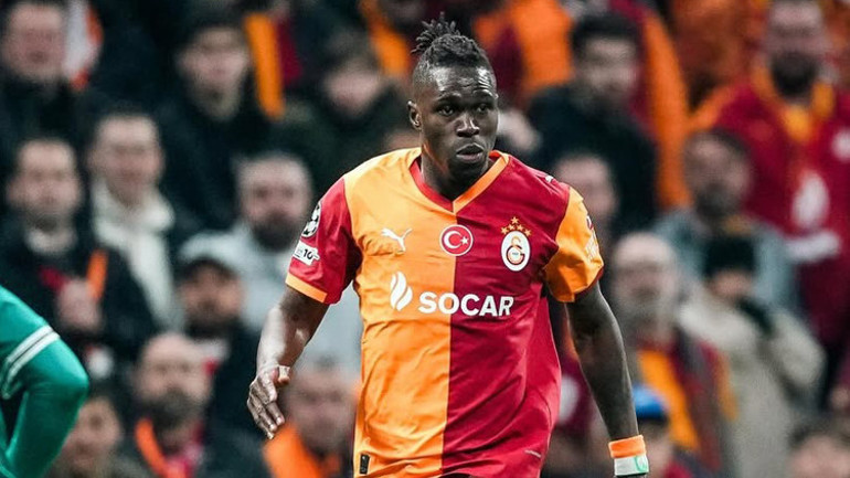 Galatasarayda 5 oyuncunun bileti kesildi, 2 isim topun ağzında
