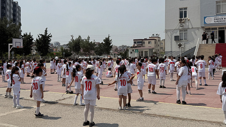 400 öğrenciden Arda Güler’e 10 numara davet