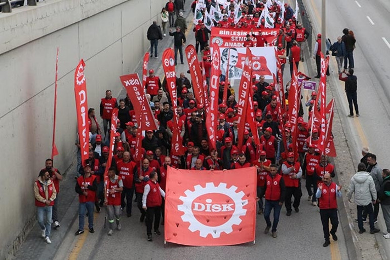 1 Mayıs Emek ve Dayanışma Günü: 1 Mayıs tedbirleri açıklandı | İzinsiz gösteriye polis müdahalesi: Gözaltılar var