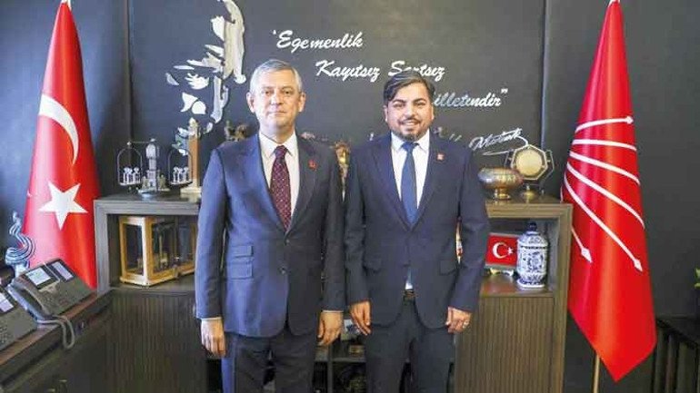 Efendiliğe sürüklenen Arif