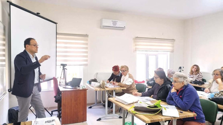 60 yaş ve üzeri yabancı dil öğreniyor... ODTÜ’de ikinci bahar