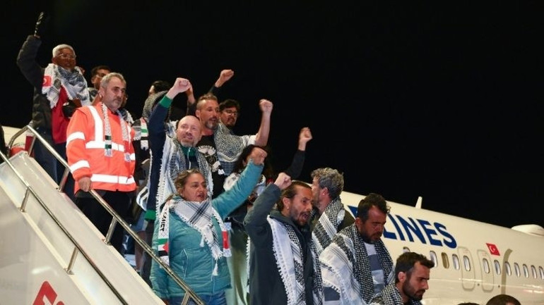 SUMUD Filosu’na müdahale... Girit’te aktivist krizi