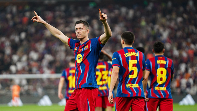 Barcelona’da Lewandowski belirsizliği sürüyor