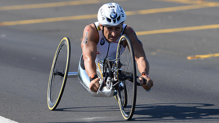 Efsane şampiyon Alex Zanardi hayatını kaybetti