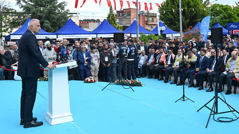 Aydın’ın emeği, kültürü ve mirası festivalle sahneye çıktı Bakan Ersoy: Bu topraklar değer üreten bir medeniyetin merkezidir