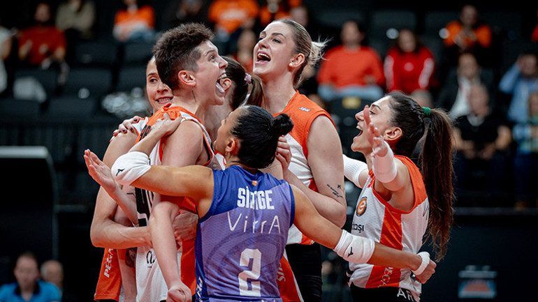 Eczacıbaşının yıldızı Magdalena Stysiaktan VakıfBank sözleri: En iyi voleybolumuzu sergilemek istiyoruz