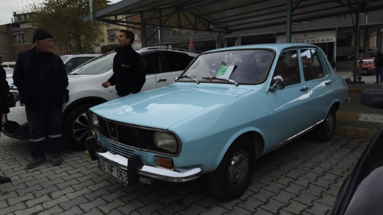 1974 model meşhur otomobil bakın kaç liraya satıldı