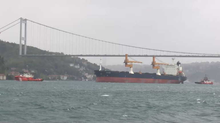 Deniz trafiği çift yönlü durdu