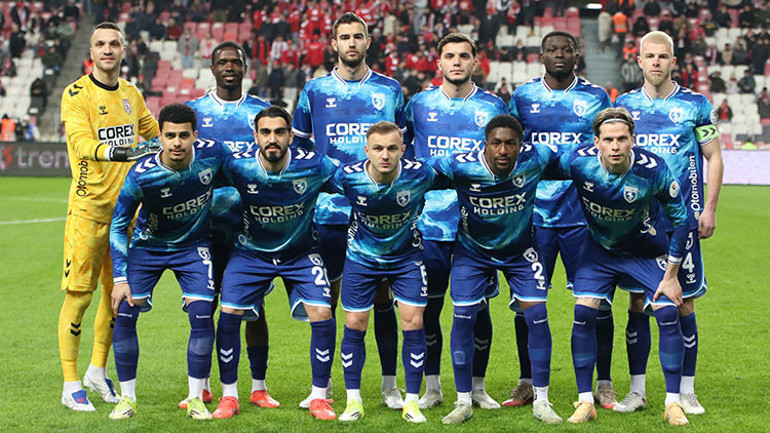 Samsunspor Başkanı Yüksel Yıldırım: Fenerbahçeden gelen İrfan Can Eğribayat konusunda gelgit yaşıyoruz