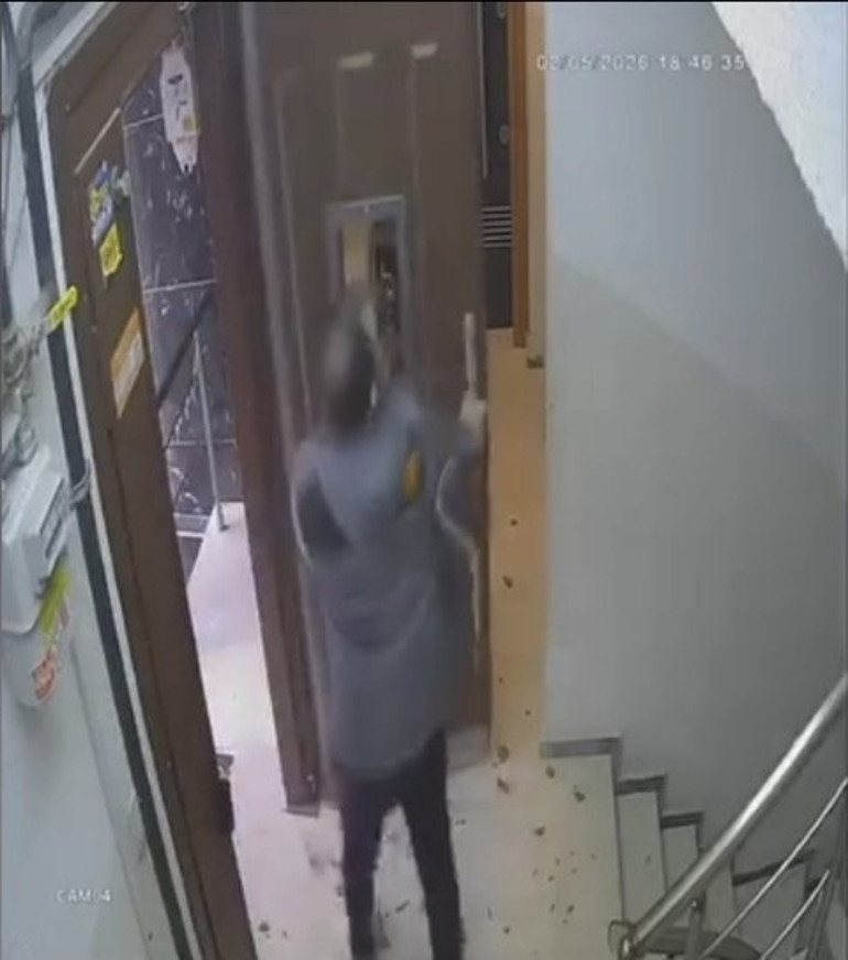  Kayıtlar gösterilince çıldırdı, bıçakla dehşet saçtı
