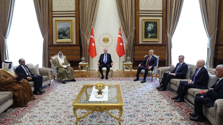 Cumhurbaşkanı Erdoğan, Kuveyt Dışişleri Bakanını kabul etti