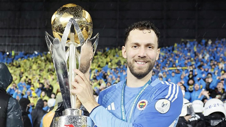 Trabzonspor, Fenerbahçeli oyuncuyla anlaştı