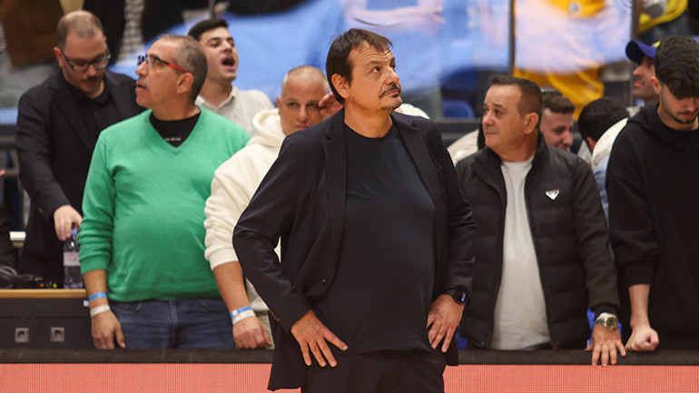 Panathinaikos ve Valencia Koçları, EuroLeague Play-off'unda Diskalifiye Edildi — image 6