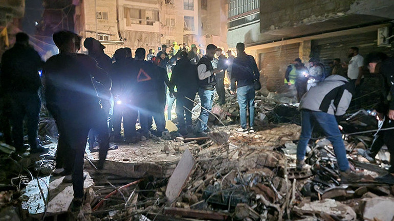 Peş peşe sert açıklamalar ABD: İranı vurduk, İran: Karşılık vereceğiz