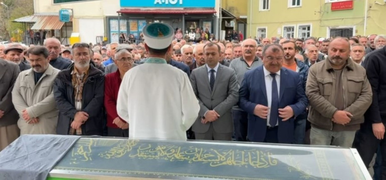 Polis merkezinde fenalaşınca hayatını kaybetti