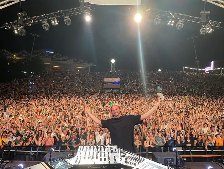 Kore tutkunlarına festival, seyahat meraklılarına sergi