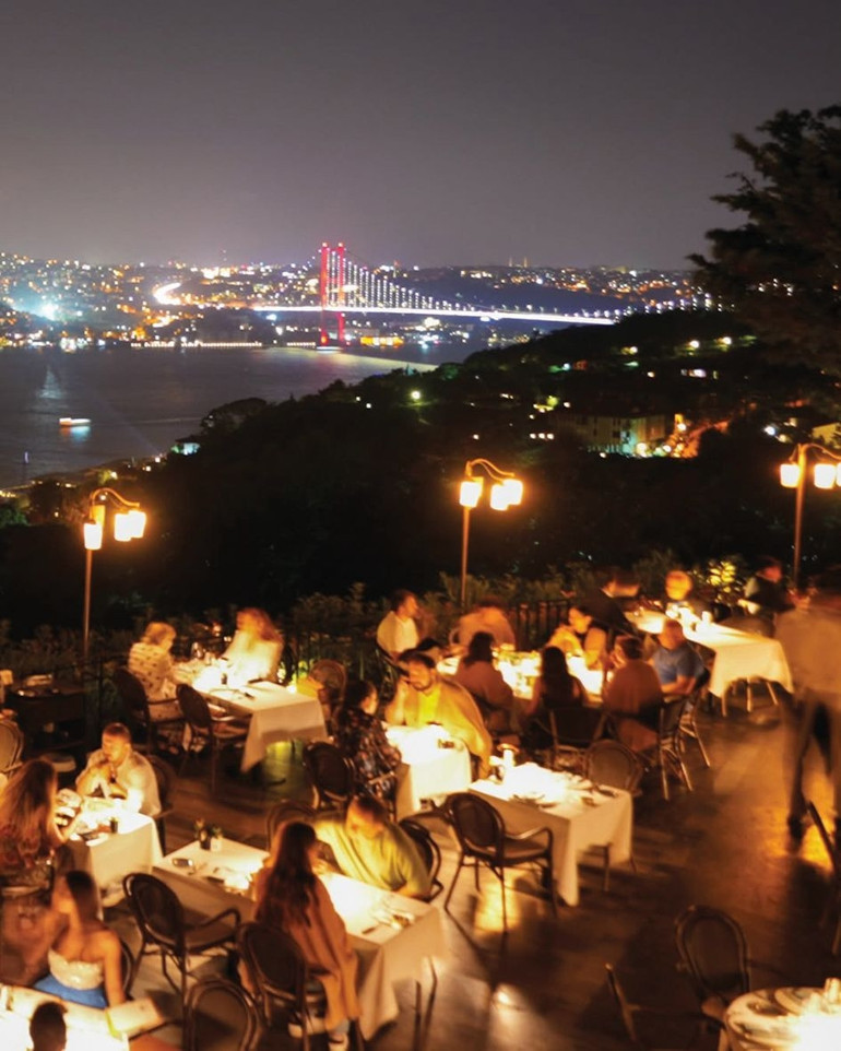 Yükselen tempo, bitmeyen gece