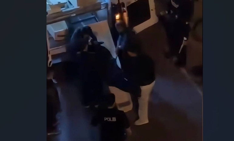  Hüseyinin Apple hesabındaki talimat dikkat çekti | Afrikalı ve su ürünleri okuyan birine verin