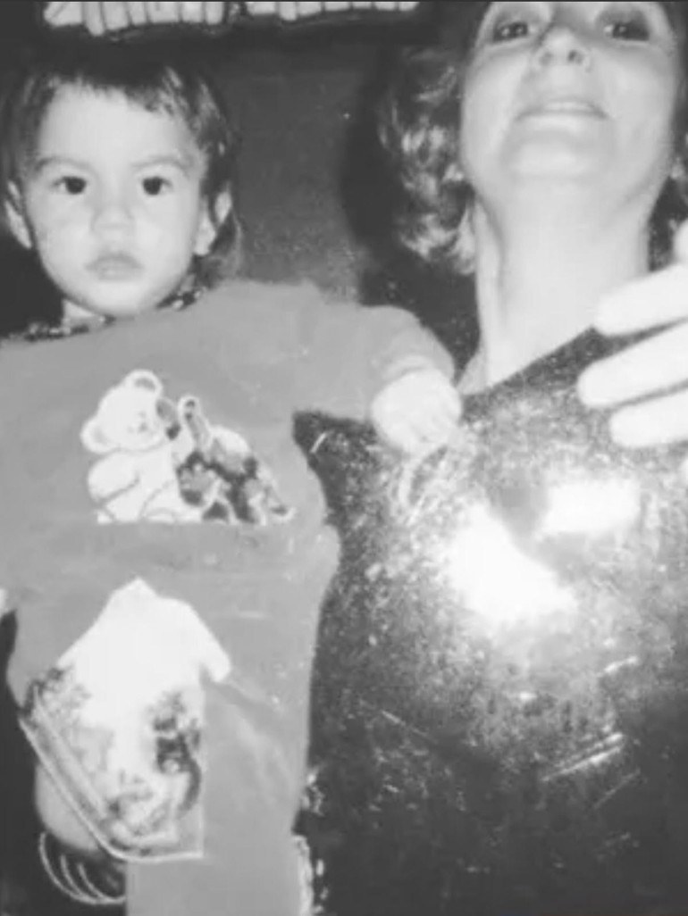 Anne sevgisi ekranlardan taştı