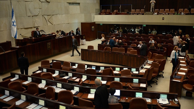 İsrail Başsavcısından Netanyahuya soğuk duş