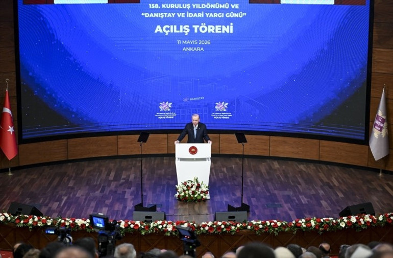 Cumhurbaşkanı Erdoğandan yeni Anayasa açıklaması: Türk siyasetinin boynunun borcu