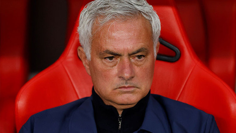 Jose Mourinhonun namağlup Benficası Şampiyonlar Ligi potasının dışında kaldı