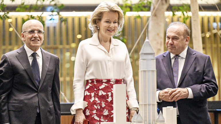 Kraliçe Mathilde’nin İstanbul mesaisi