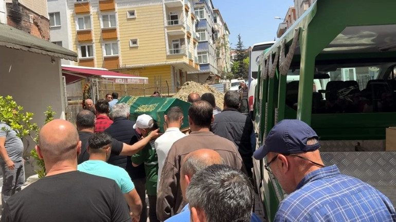 Skuterdan düşen belediye personeli hayatını kaybetti