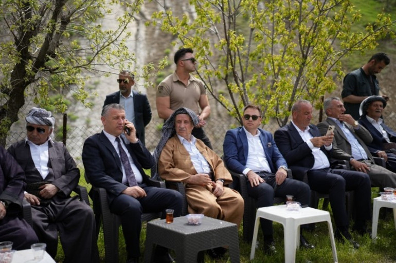 Onlar bizim başımızın tacı