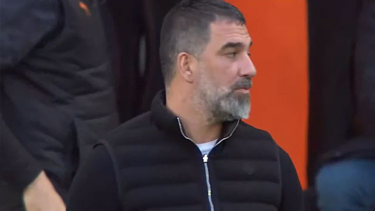 Arda Turanlı Shakhtara saldırı alarmı Siren sesi maçı durdurdu
