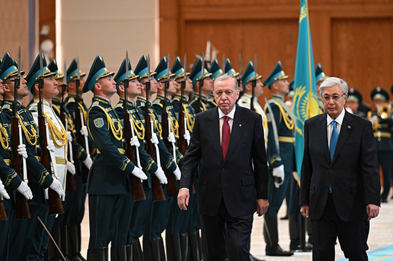 Cumhurbaşkanı Erdoğan Astanada: Resmi törenle karşılandı