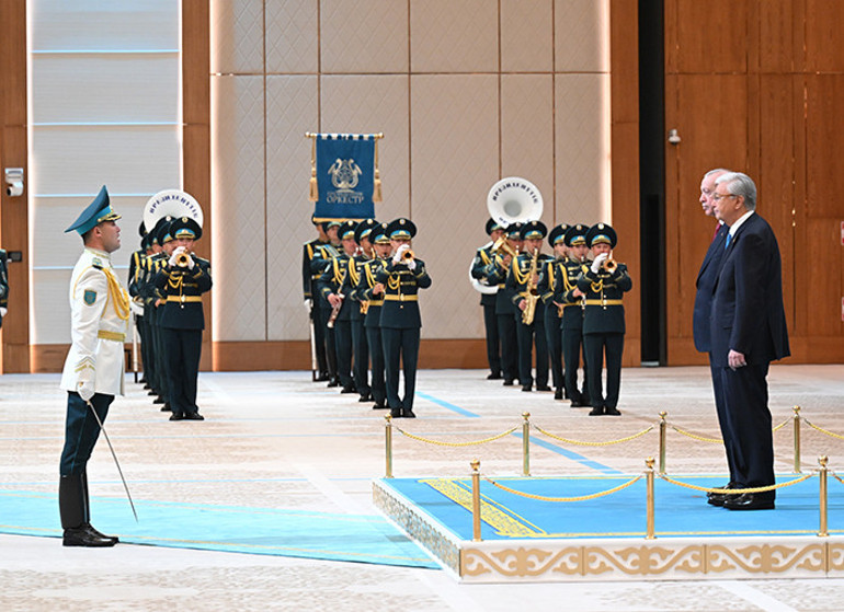 Cumhurbaşkanı Erdoğan Astanada: Resmi törenle karşılandı