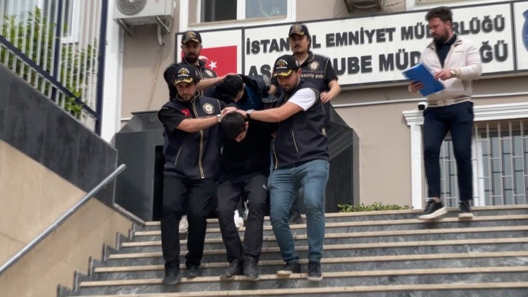 Haraç için iş yerini kundaklayacaktı, kendini yakıp can havliyle kaçtı