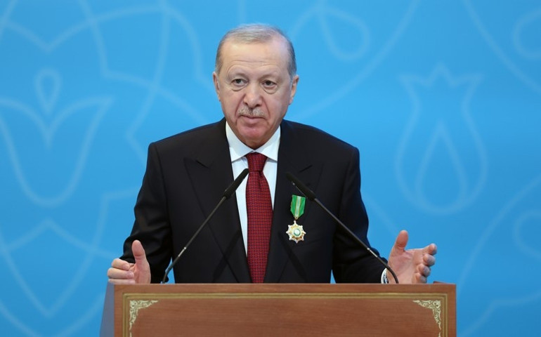  Önümüzdeki dönemi inşallah Türk Dünyası Yüzyılı yapacağız