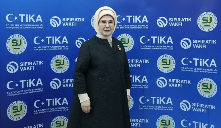 Emine Erdoğan, Kazakistanda sıfır atık laboratuvarının açılışına katıldı
