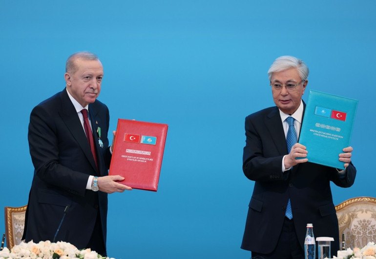 Avrasya’da Barışın Anahtarı: Türk Dünyası Cumhurbaşkanı Erdoğan: Kriz ve çatışmaların sona erdirilmesi için sorumluluk almaktan kaçınmıyoruz