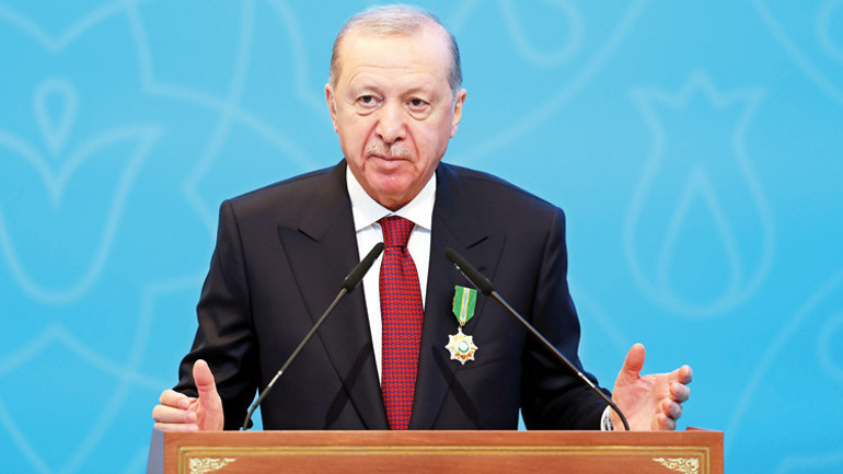 Kazakistan’dan Erdoğan’a ‘Ahmet Yesevi Nişanı’