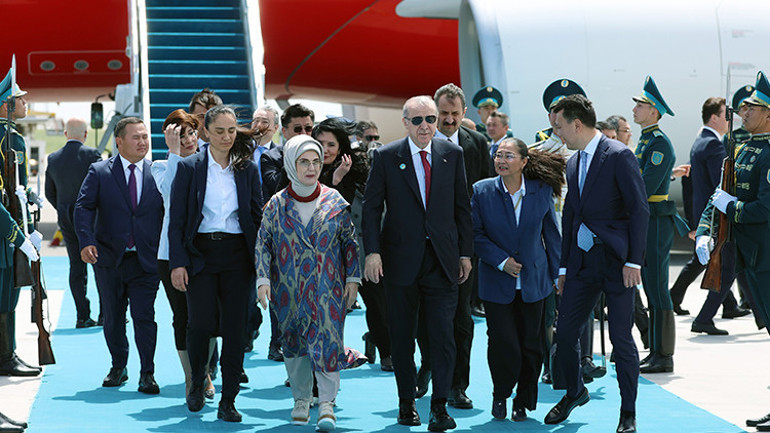 Cumhurbaşkanı Erdoğan Türkistanda