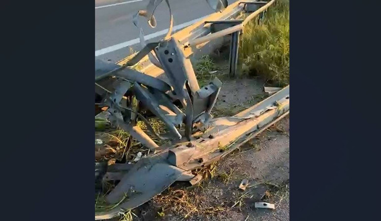 Otobüs şoförü uyudu, muavin kapıdan düşerek yaralandı