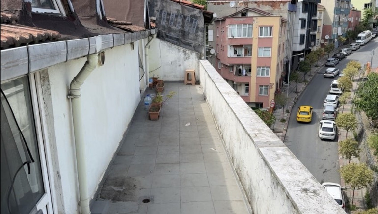 Yer: İstanbul | Erkek arkadaşının ziline bastı, sonrası korkunç: Doktor Alime entübe edildi