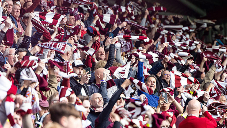 Hearts, Adada yeni peri masalı yazmaya 90 dakika uzakta