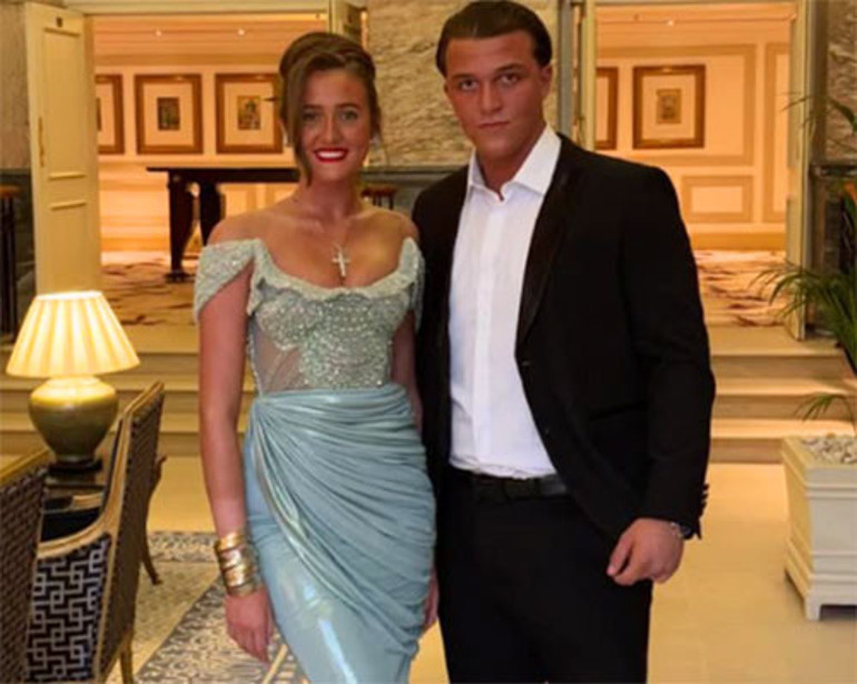 Gelinliğin kuyruğu 15 metreydi... Nihayet mutlu son