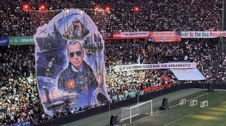 Son dakika... Cumhurbaşkanı Erdoğan: Milletin lokomotifi gençlerdir.