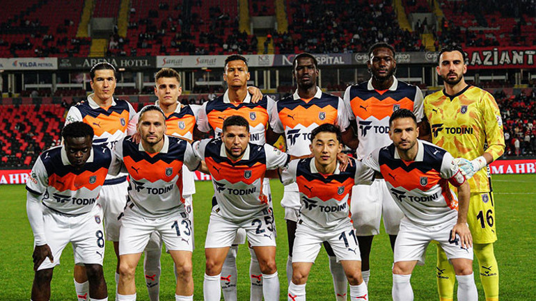 Göztepe tarihi fırsatı tepti, Başakşehir Avrupa için beklemeye geçti