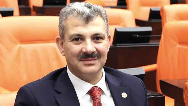 İnanmayın şu sahtekarlara