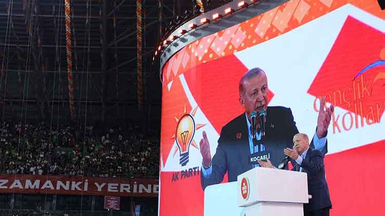 Son dakika... Cumhurbaşkanı Erdoğan: Milletin lokomotifi gençlerdir.